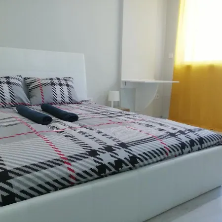 Tiara 152 Apartament Sofia