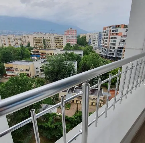 アパート Tiara 152