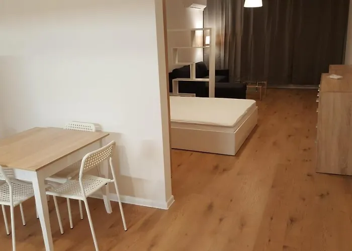 Tiara 152 アパート ソフィア