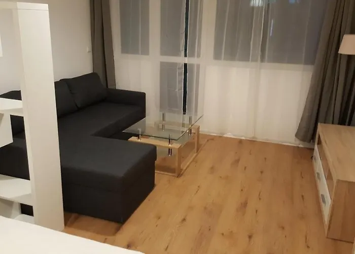 Tiara 152 アパート *